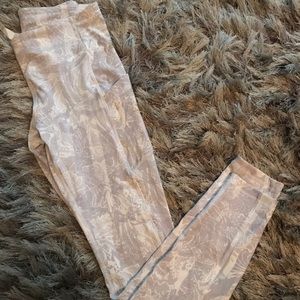 Lululemon speed up tight (full length)